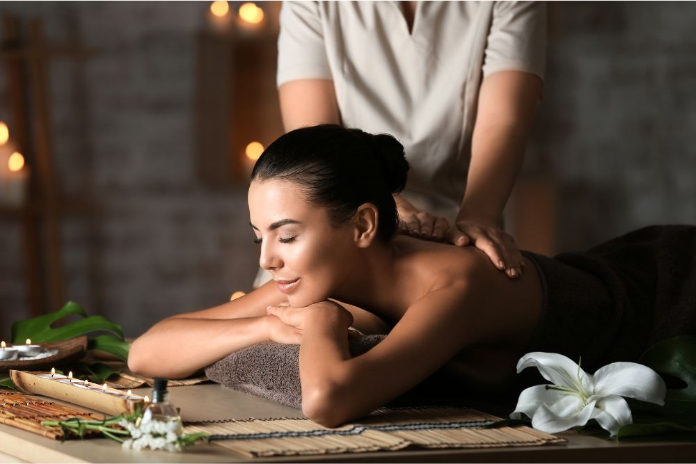 Professionell massage med eteriska oljor